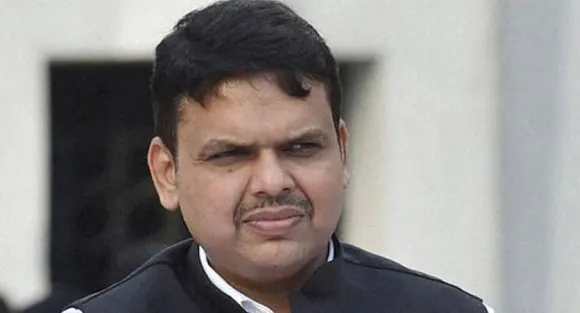 Fadnavis sets 2018 deadline for Shivaji Maharaj memorial