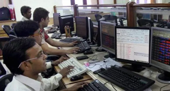 Sensex slips 113 points after rail budget fails to inspire market