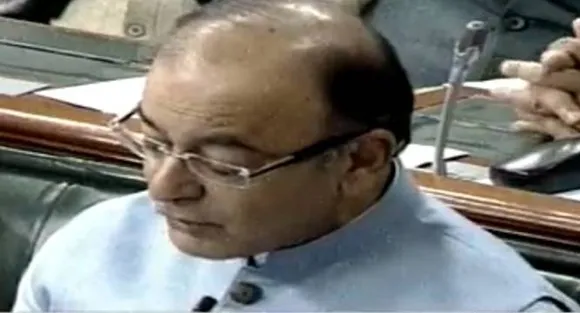 <b><font color='red'>Budget 2016:</font></b> Focus on farmers, poor, small tax payers; cars, cigarettes get costly