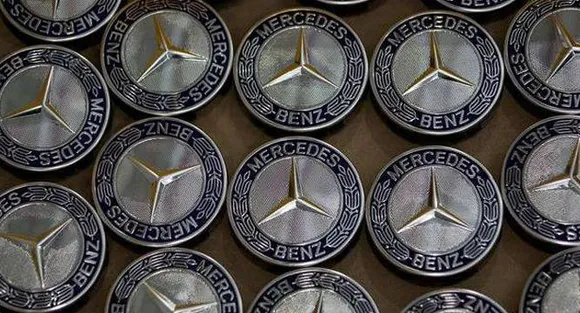 US questions Mercedes-Benz on diesel car emissions