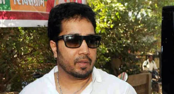 'Sa Re Ga Ma Pa' singers to get chance to shoot with Urvashi