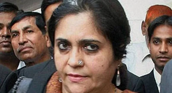 SC extends interim bail of Setalvad, Javed Anand