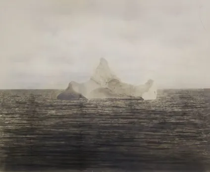 Iceberg that sank Titanic was 100,000 years old, scientists believe