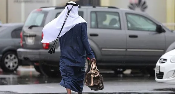 Heavy downpour shuts UAE schools, disrupts flights