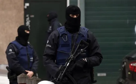 Paris attacks main suspect Abdeslam held in Brussels: French police