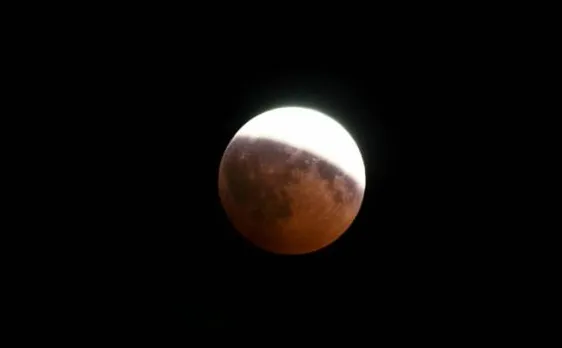 Lunar Eclipse to take place on next wednesday