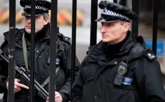 10 simultaneous terror attack feared in London: report