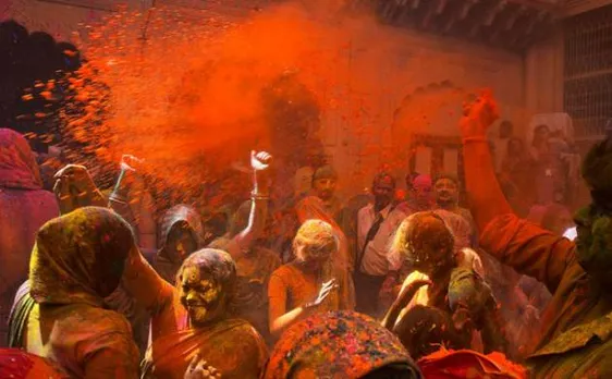 Country soaks in the spirit of Holi