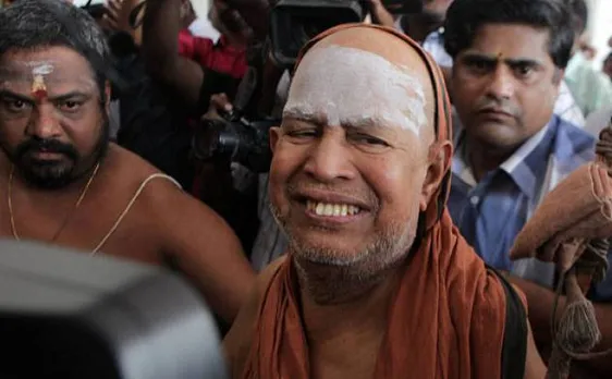 Charges against me a lie, Kanchi seer Jayendra Saraswathi tells court