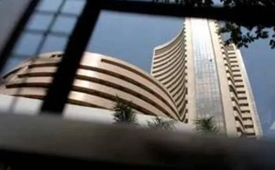 Sensex surges 95 pts on foreign fund inflows, Asian cues
