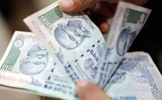 Rupee snaps 2-day losing streak vs USD, up 19 paise