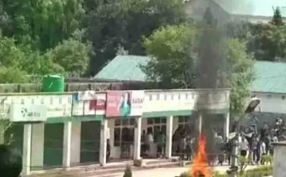Clashes at BGSB university in Rajouri, four vehicles torched