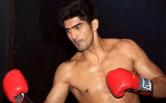 Another KO for Vijender Singh, pummels Royer in longest bout so far