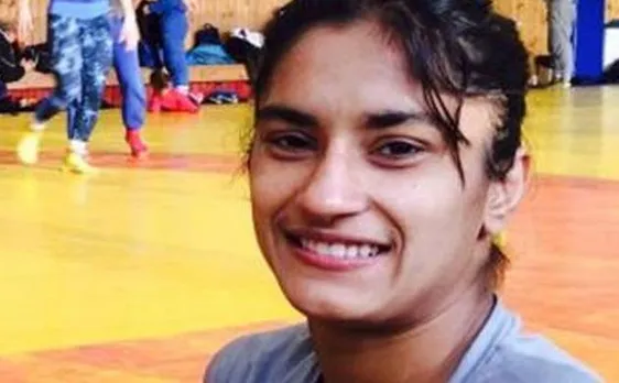 Wrestlers Vinesh, Sakshi secure Rio Olympic berths