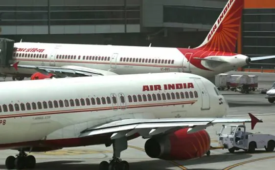 Only 27 pc passengers at intl airport aware of customs rules: Survey