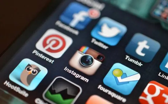 Study finds social media use may help identify students at risk of alcohol problems
