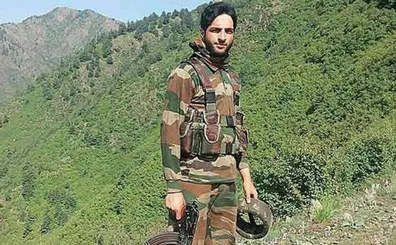 Tariq Pandit, close aide of Hizbul Mujahideen commander Burhan Wani, surrenders in south Kashmir