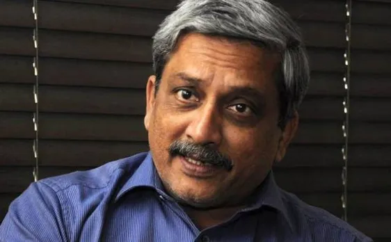 PM Modi rushes Defence Minister Parrikar to Maharashtraâ€™s depot fire site