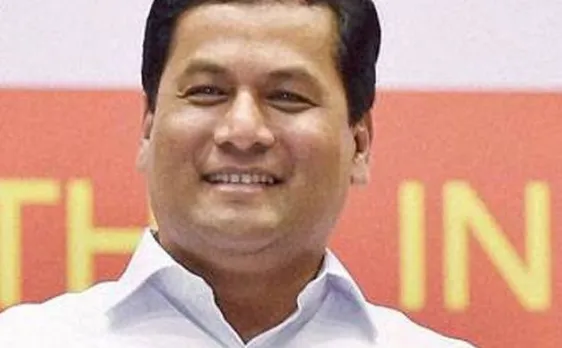 CM Sarbananda Sonowal administers Swatch Bharat pledge to employees