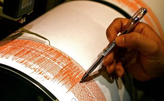 6.2 undersea quake strikes central Indonesia; no tsunami threat