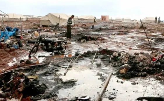 Air strikes kill 21 at market in Syria's Idlib: Monitor