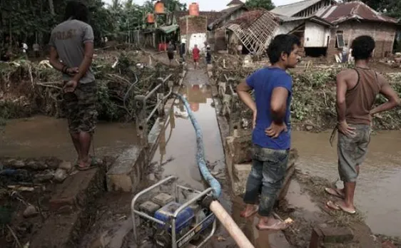 Indonesia floods and landslides: death toll mounts to 43