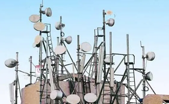 Congress alleges Rs 45000-cr telecom scam; govt trashes charges