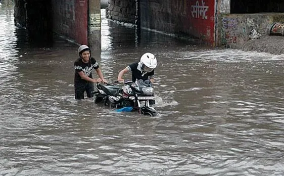Heavy rains in many districts of MP, two dead