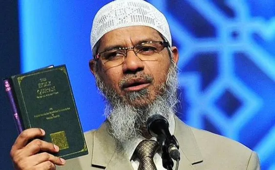 Facing probe Zakir Naik postpones return to India, flies to Africa