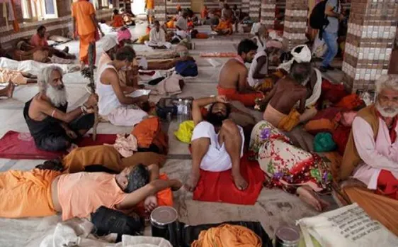 Amarnath Yatra suspended on 3rd day, pilgrims stranded in Srinagar