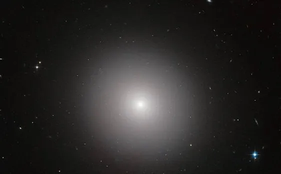 Scientists discover a bizarre â€˜Frankensteinâ€™ galaxy, younger than its outsides