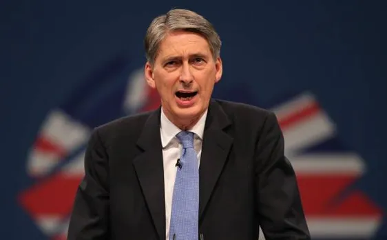 Prime Minister made clear we will do an Autumn Statement budget: Hammond 
