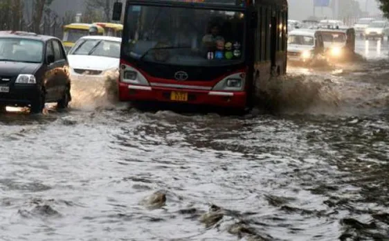 Heavy rains choke Delhi, traffic jams in several parts