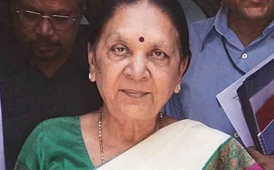 Anandiben Patel meets Dalit families of victims of Una incident, assures Govt support