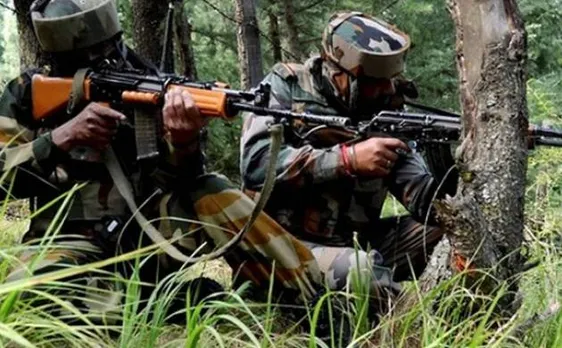 Army foils infiltration bid, soldier killed by militants