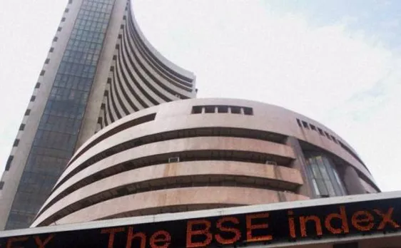 Markets end in green on hopes of passing of GST bill