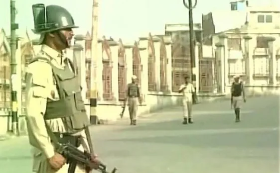 Kashmir unrest: Curfew continues for 29th day in many parts of valley