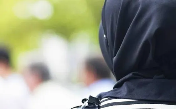Muslim woman fired from work for wearing hijab in US