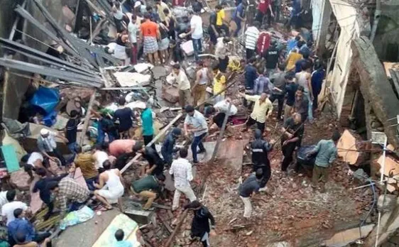 Building collapses in Bhiwandi; 2 dead, over 10 injured, rescue operation on