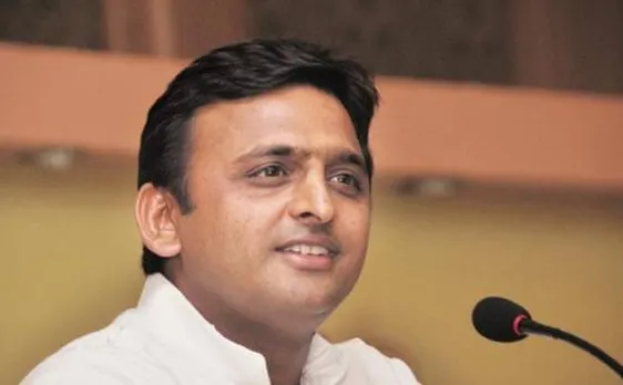 Akhilesh Yadav flags off first batch of Haj pilgrims from UP