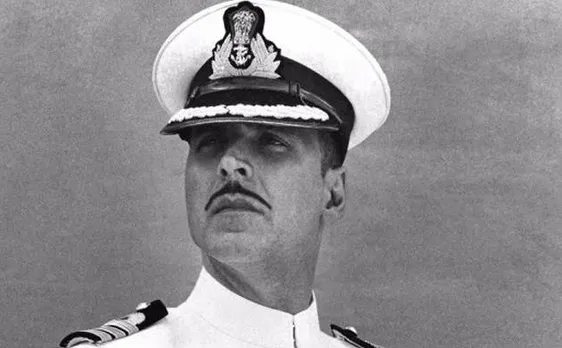 Akshay's Rustom vs Hrithik's Mohenjo Daro: Who is winning Box Office race? Click here to know
