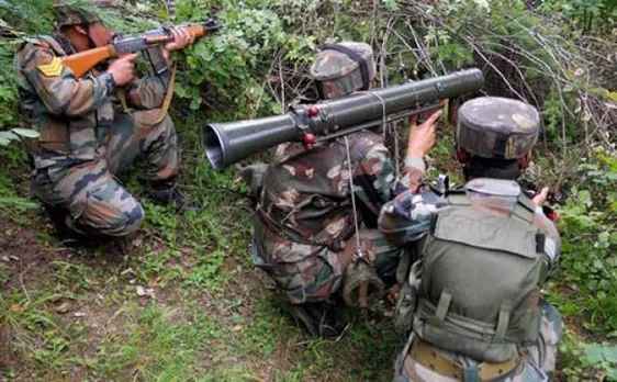 Policeman, civilian shot dead by militants in Kashmir