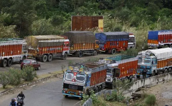 Truckers ferrying essential supplies in J&K begin indefinite strike 