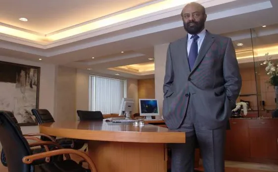 HCL chairman Shiv Nadar offers one crore to shrine