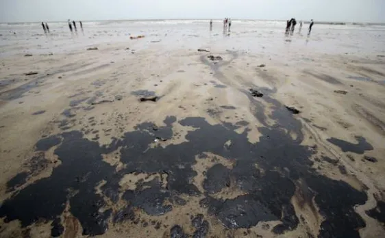 NGT slaps Rs 100 cr. damages on shipping firm for oil spill in Mumbai 