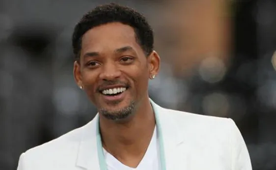 Akshay Kumar hosts star-studded bash, Will Smith grabs all attention