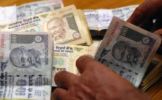 Net tax receipts in April-July of 2016-17 stood at Rs 2.22 lakh crore: CGA