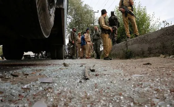 Security personnel arrests two militants in Pattan of Baramulla, arms and amunitions recovered