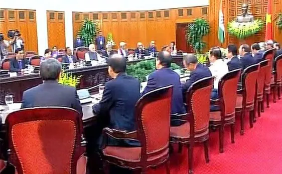 PM Modi gets ceremonial welcome in Hanoi