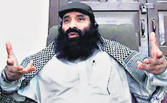 Hizbul chief threatens to turn Kashmir into graveyard for Indian forces: Reports 